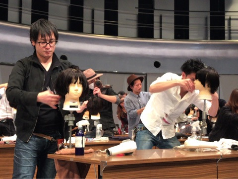 {0A6EFB12-7D2B-4BBD-B65F-2030EC47044D}