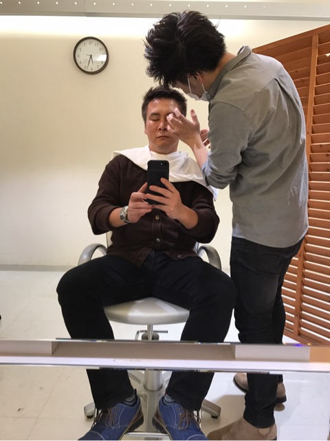 {FFB0B7FF-ED79-4AAB-88F9-BF810C15C83F}