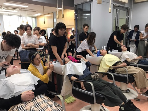 {A221731A-A7A8-4E74-BAB5-886BBE66B05E}