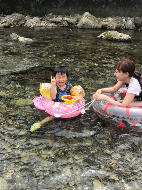 {B1994FB3-BCBE-4112-B621-F4EFDD62D71E}