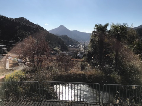 {2BFC25DA-5617-41E1-A75B-80E338A543D6}