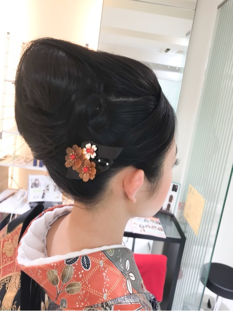 {C2BC0400-6A29-4FFA-B8B8-FC5A485FAE5F}