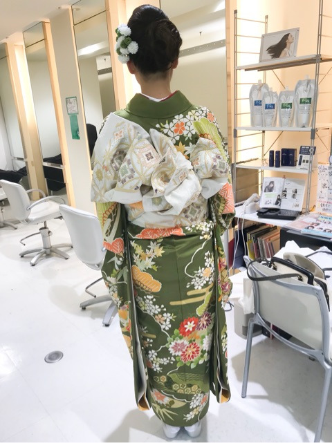 {AD67B5F8-5505-4C98-A8AE-927D27D8AE75}