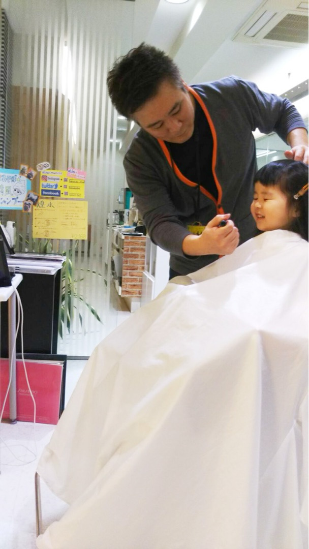 {B3293121-CD44-4F18-96B8-05BD7FABE94A}