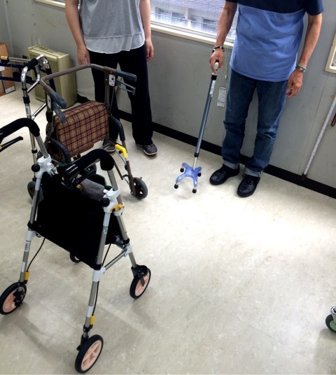 {EBC44204-9693-4FFF-B759-E0601D6C560F}