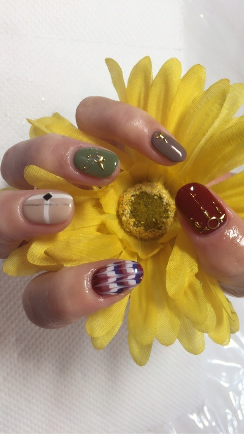 {8AE8CC7D-1EAD-4527-B1E3-6C04F5D3E353}