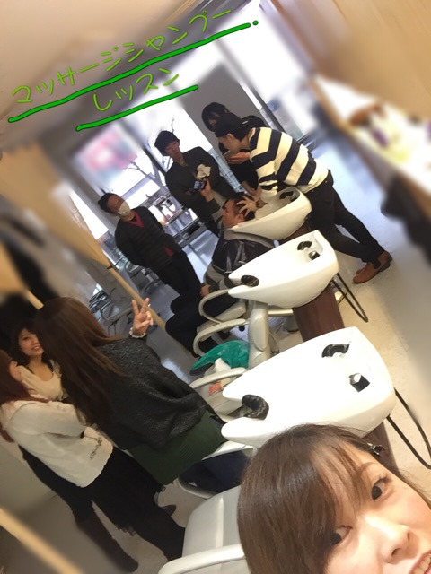 {CB7207E9-21BA-4B7F-B766-D81FDE852E0C}