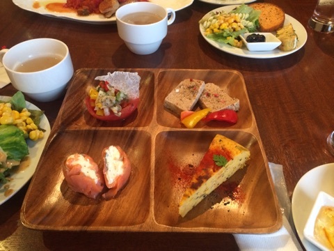 {CE61EB98-13FB-43C9-9664-0C1FE2D592A7}