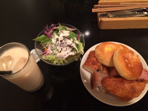 {CF3A6F02-05AE-4D2B-92BF-D3F2306E444A}